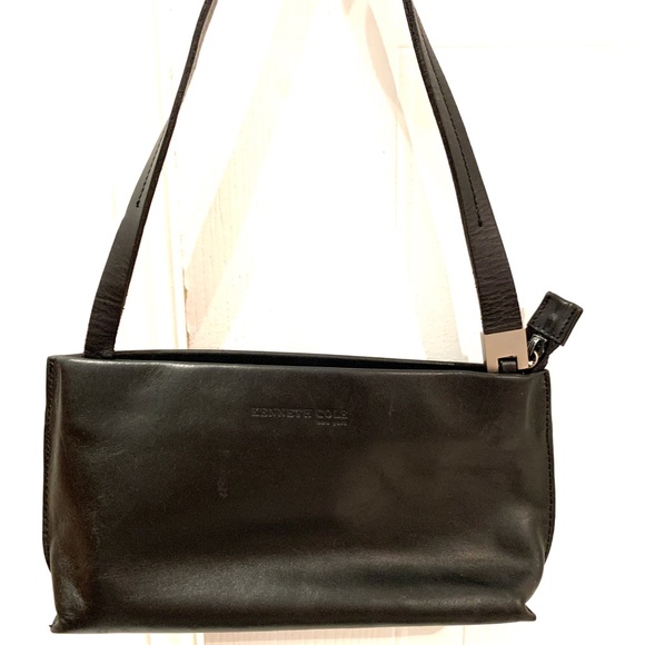Kenneth Cole black leather handbag - Picture 1 of 5